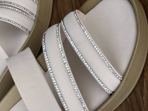 صندل ایناز۱