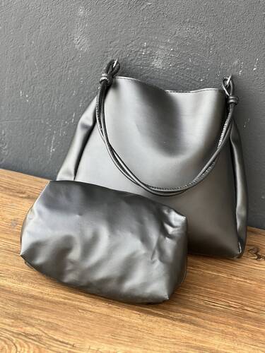 کیف ایستاده