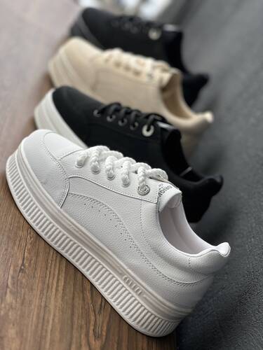 کتونی نگینی 