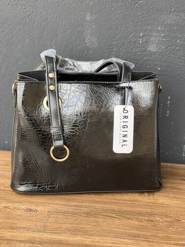 کیف ورنی حلقه دار