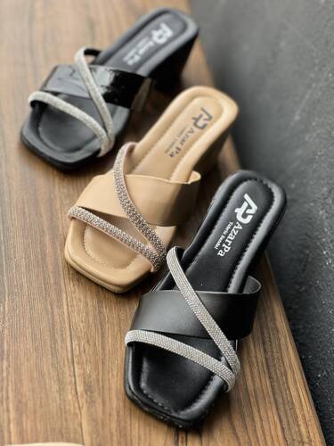 صندل پاشنه دار هما